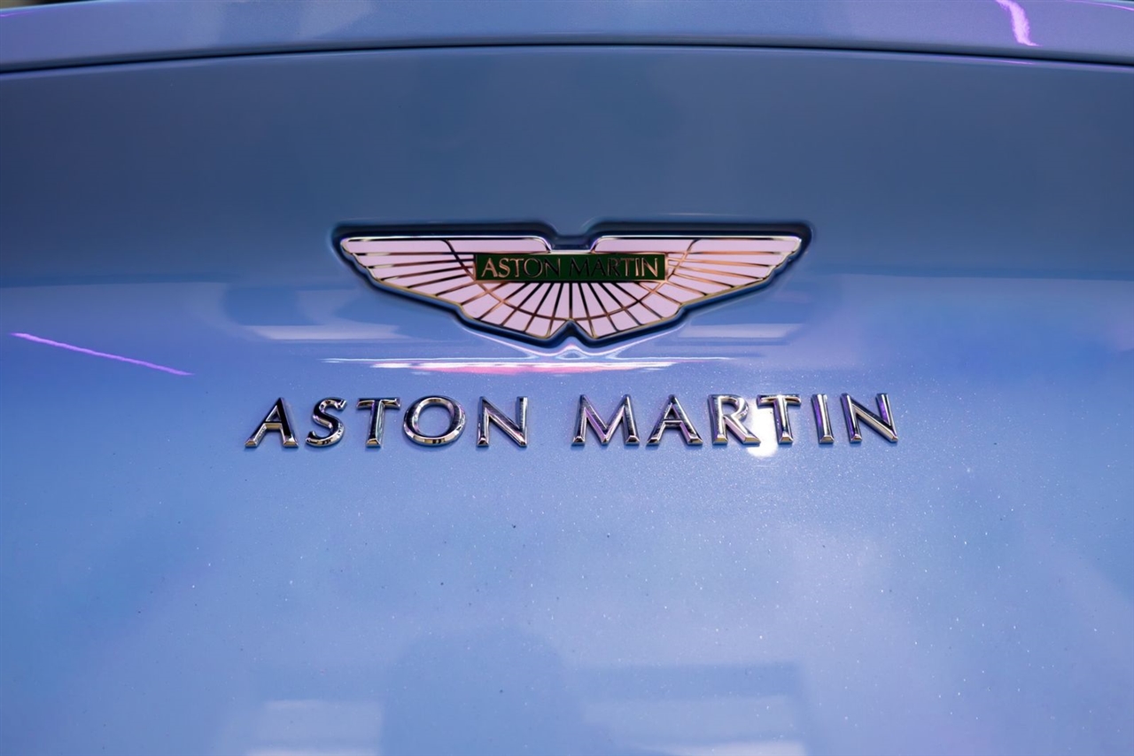 Aston Martin DB11 Volante 2019 Aston Martin DB11 Volante 2019