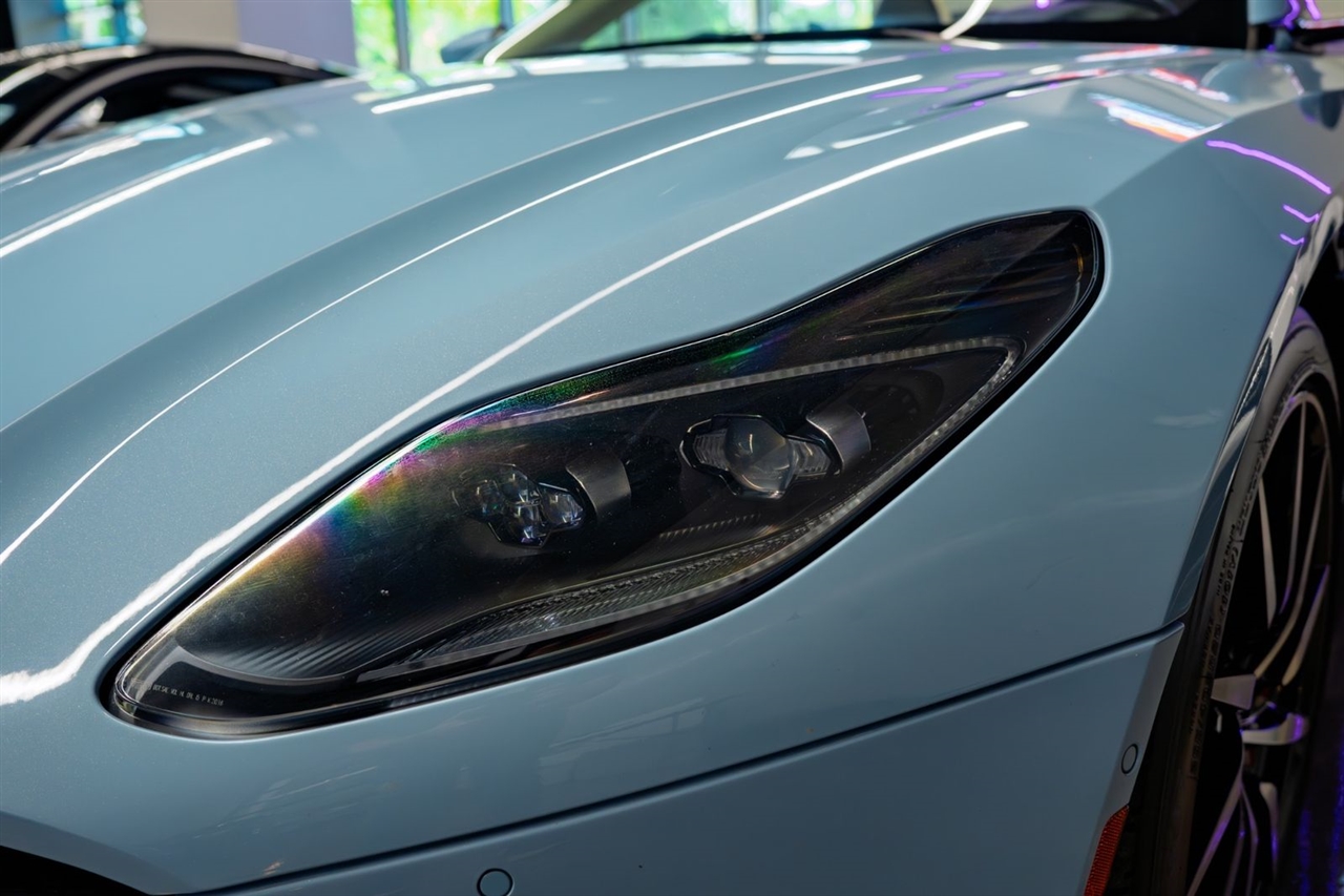 Aston Martin DB11 Volante 2019 Aston Martin DB11 Volante 2019