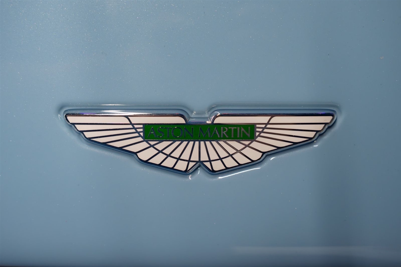 Aston Martin DB11 Volante 2019 Aston Martin DB11 Volante 2019