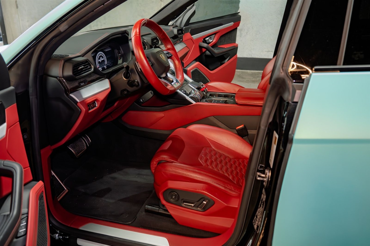 Lamborghini Urus Base 2021 Lamborghini Urus Base 2021