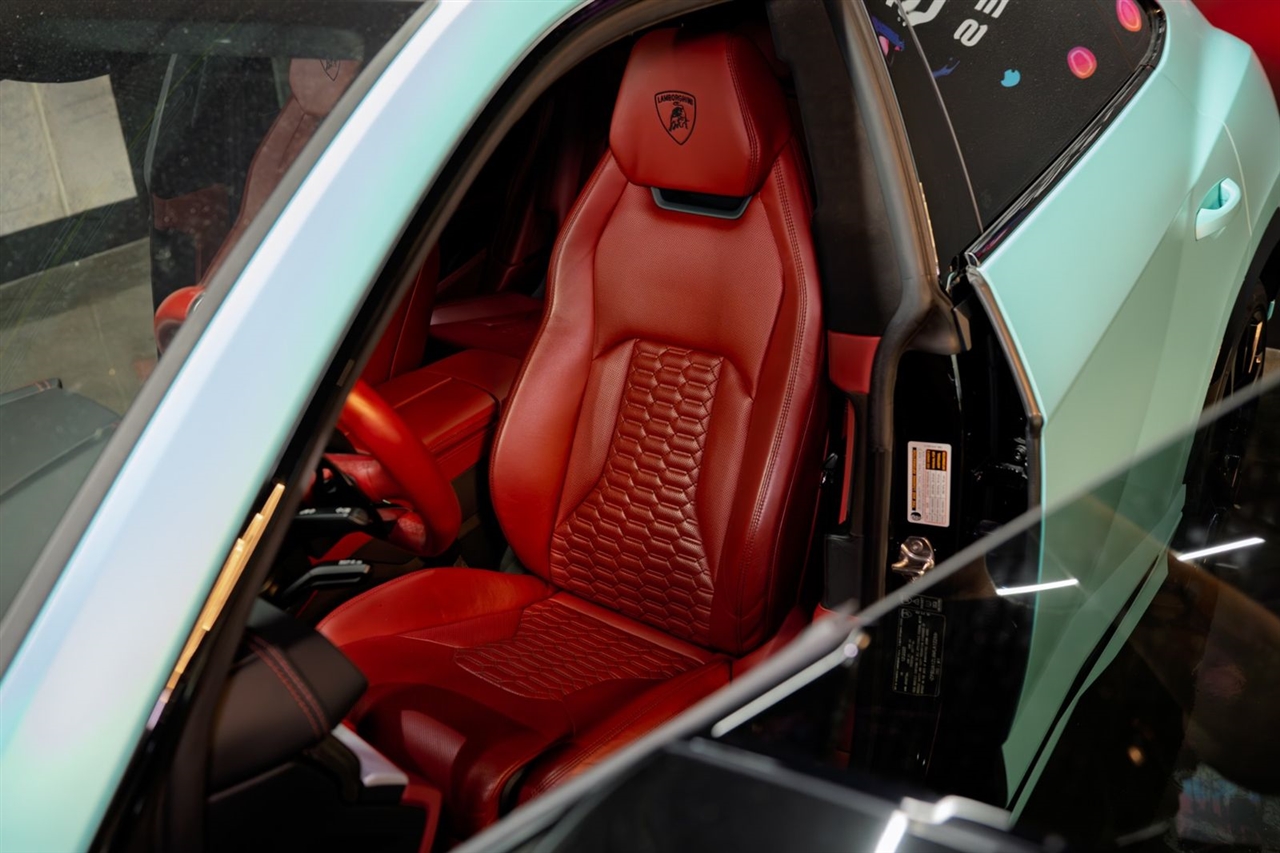 Lamborghini Urus Base 2021 Lamborghini Urus Base 2021