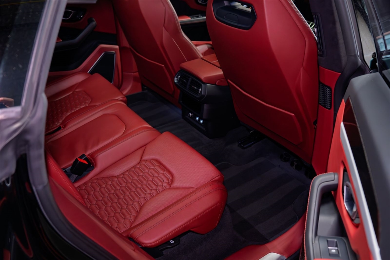 Lamborghini Urus Base 2021 Lamborghini Urus Base 2021