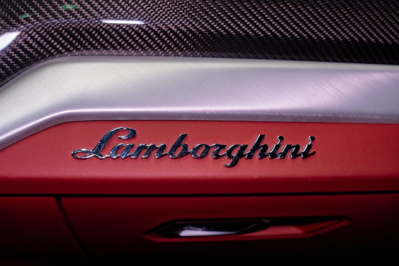 Lamborghini Urus Base 2021 Lamborghini Urus Base 2021