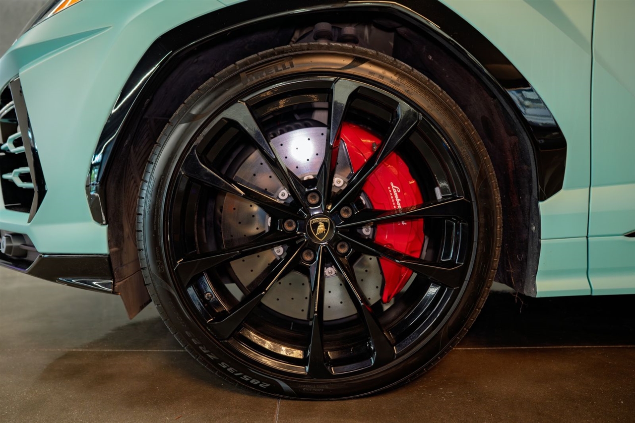 Lamborghini Urus Base 2021 Lamborghini Urus Base 2021