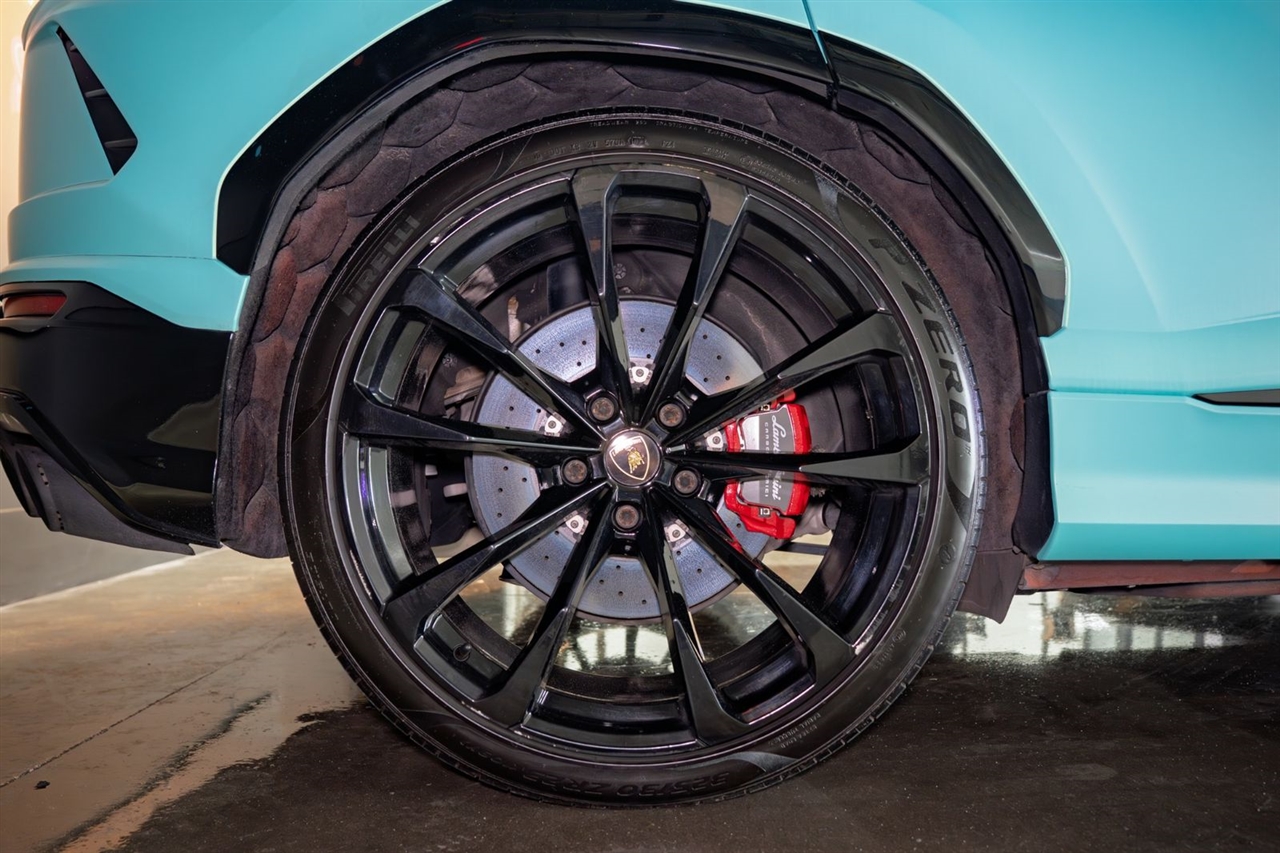 Lamborghini Urus Base 2021 Lamborghini Urus Base 2021