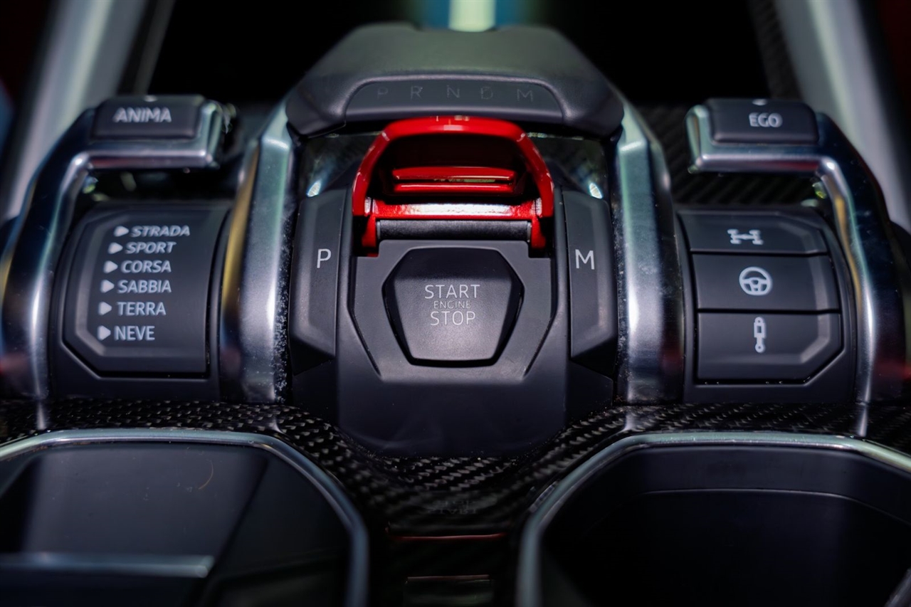 Lamborghini Urus Base 2021 Lamborghini Urus Base 2021