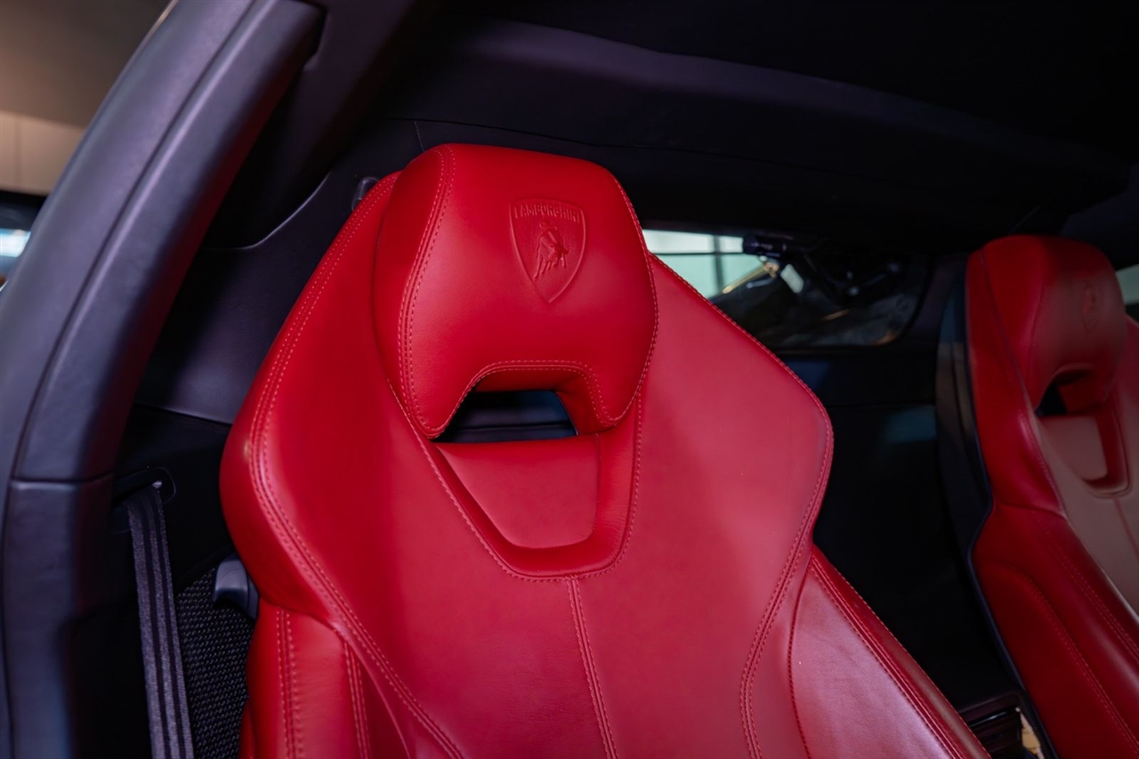 Lamborghini Huracan LP610-4 Coupe 2015 Lamborghini Huracan LP610-4 Coupe 2015