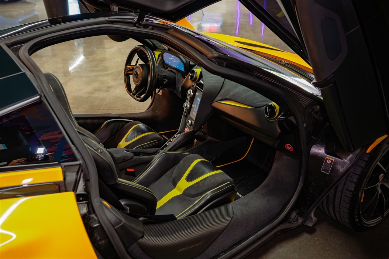 McLaren 720s Base 2018 McLaren 720s Base 2018