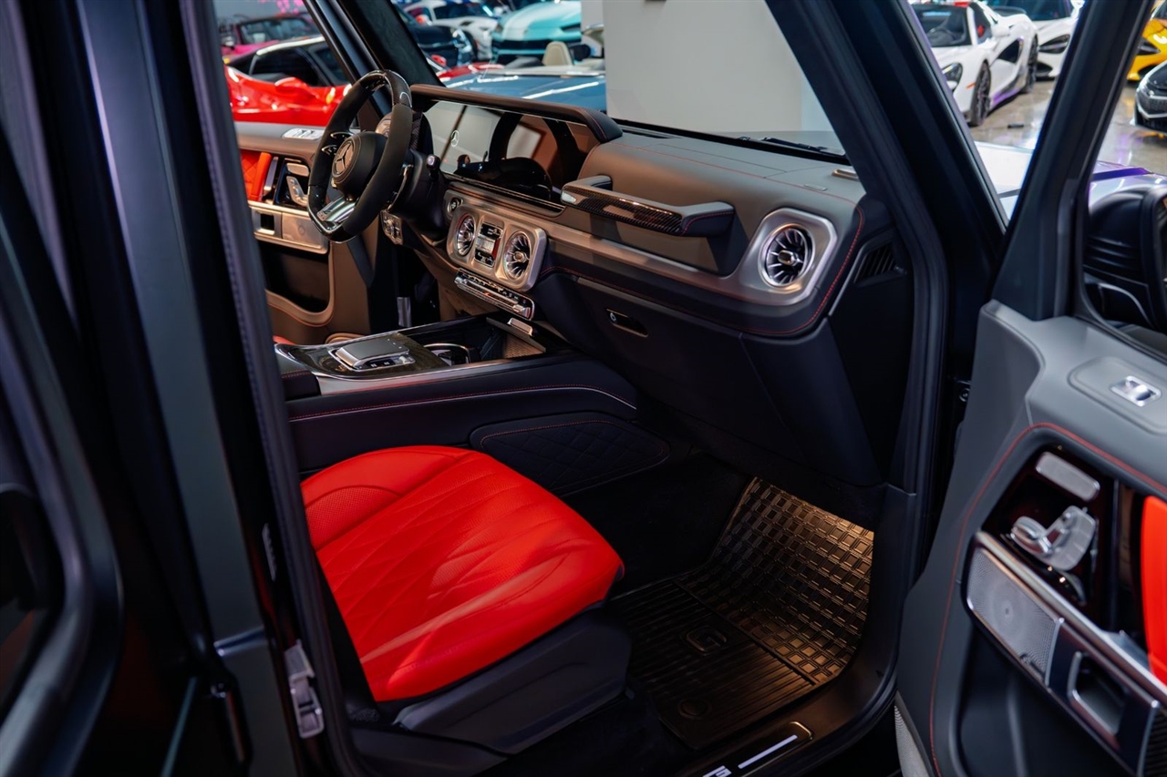 Mercedes-Benz G-Class G63 AMG 4MATIC 2025 Mercedes-Benz G-Class G63 AMG 4MATIC 2025