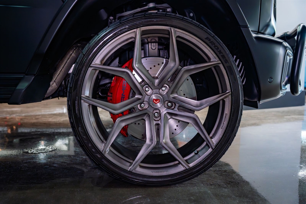 Mercedes-Benz G-Class G63 AMG 4MATIC 2025 Mercedes-Benz G-Class G63 AMG 4MATIC 2025