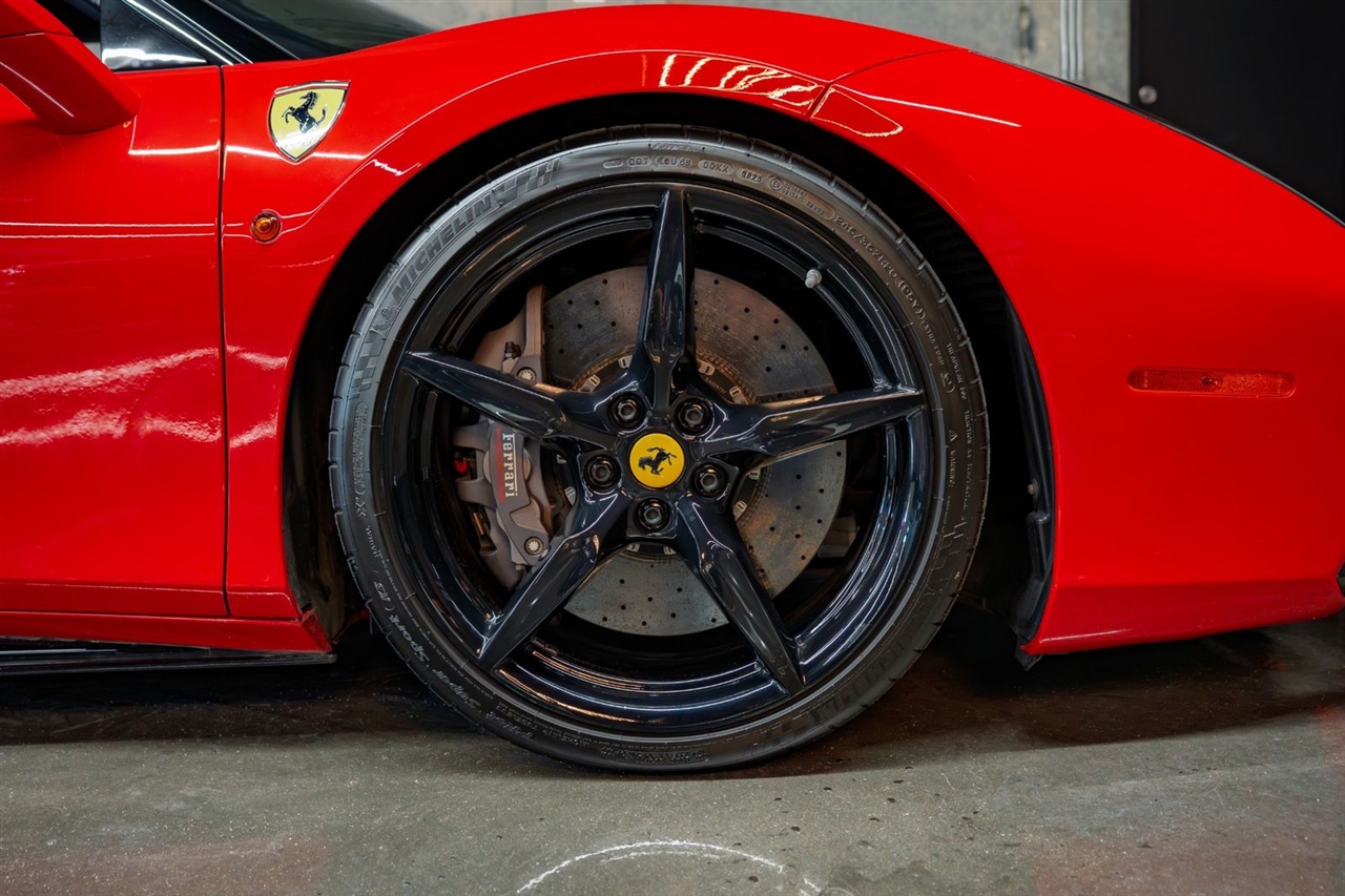 Ferrari 488 GTB Coupe 2018 Ferrari 488 GTB Coupe 2018