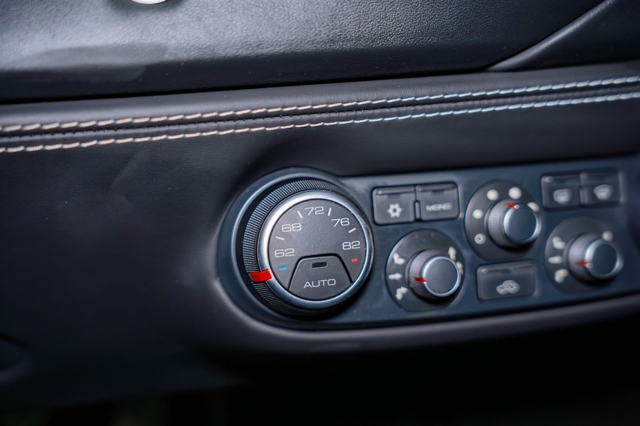 Ferrari 488 GTB Coupe 2018 Ferrari 488 GTB Coupe 2018