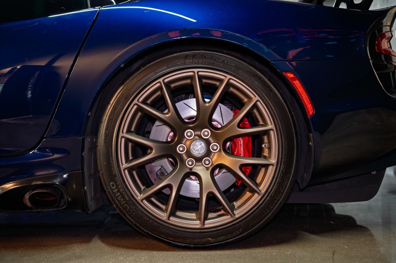 Dodge Viper  2017 Dodge Viper  2017