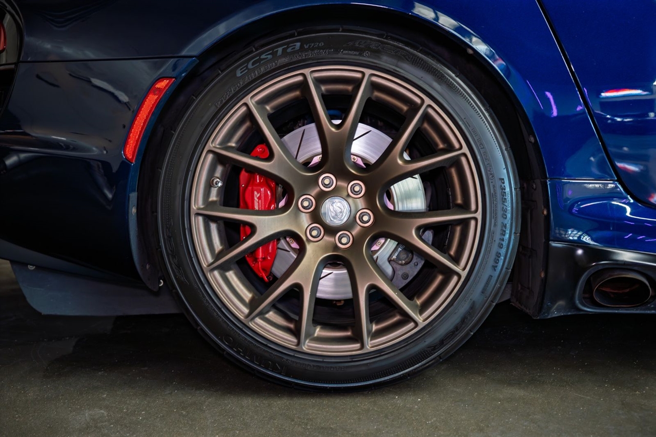 Dodge Viper  2017 Dodge Viper  2017