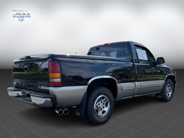 Chevrolet Silverado 1500 LS Long Bed 2WD 2002 Chevrolet Silverado 1500 LS Long Bed 2WD 2002