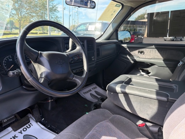 Chevrolet Silverado 1500 LS Long Bed 2WD 2002 Chevrolet Silverado 1500 LS Long Bed 2WD 2002