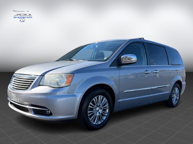 2013 Chrysler Town & Country Touring-L