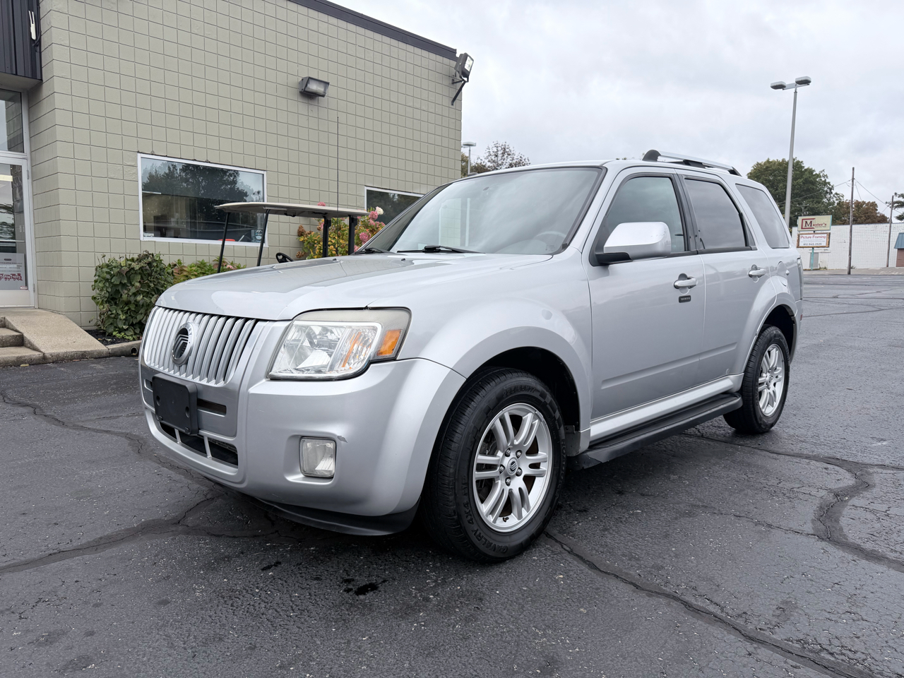 2010 Mercury Mariner Premier V6 2WD