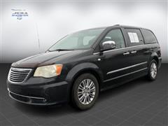 2014 Chrysler Town & Country 