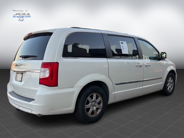 Chrysler Town & Country Touring 2012