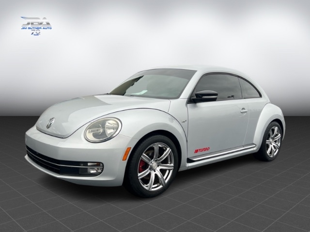 2012 Volkswagen Beetle 2.0's photo