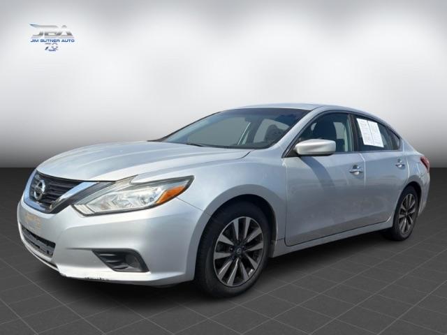 Nissan Altima 2.5 SV 2017
