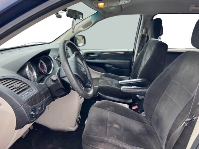 Dodge Grand Caravan SE 2012