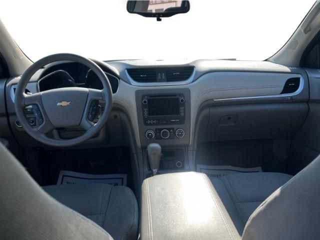 Chevrolet Traverse LS FWD w/PDC 2016