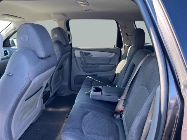 Chevrolet Traverse LS FWD w/PDC 2016