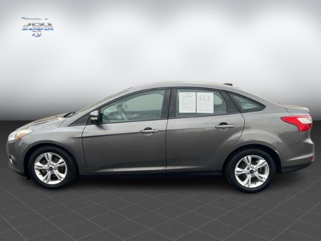 Ford Focus SE Sedan 2013