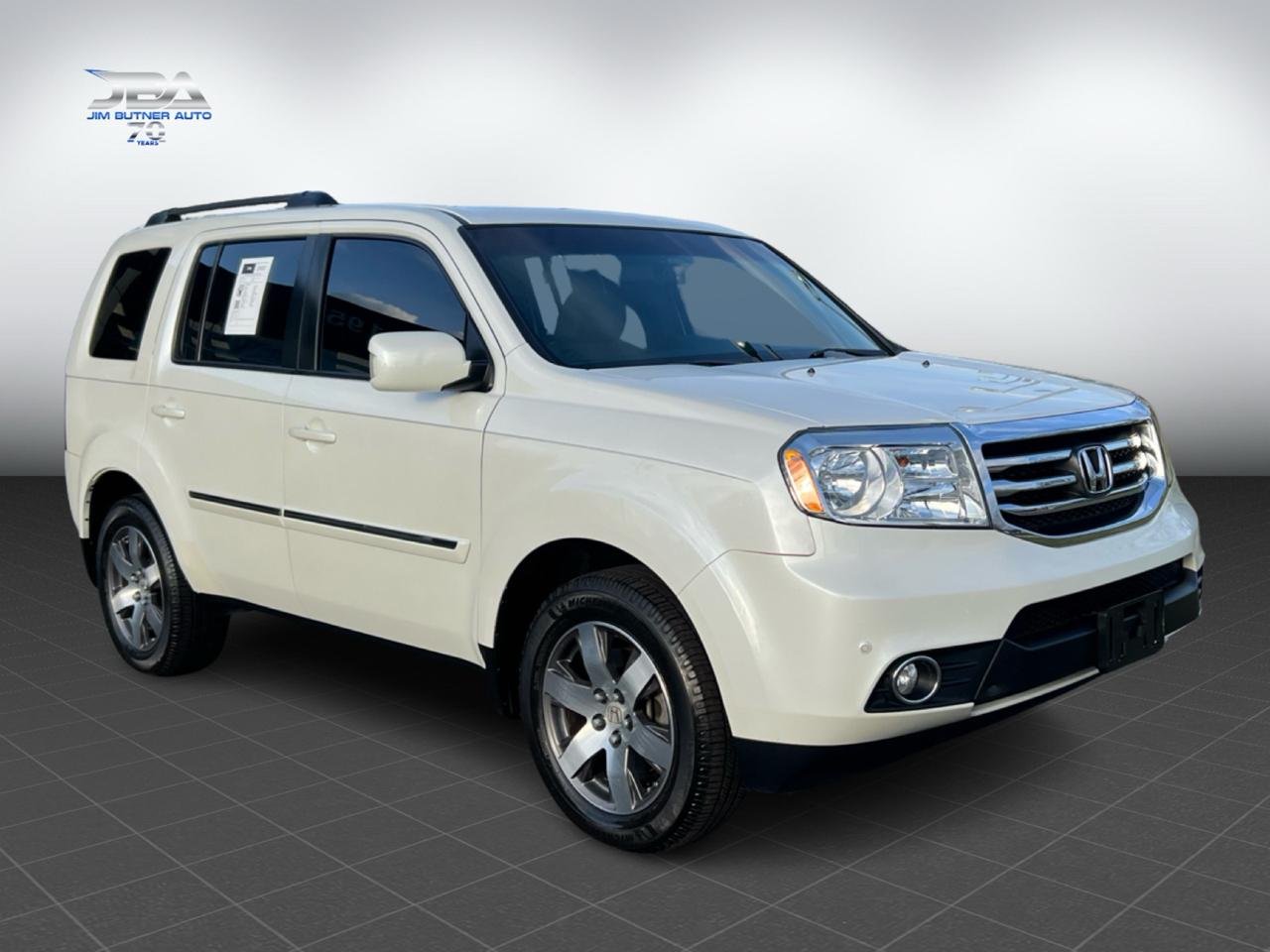 Honda Pilot Touring 2WD 5-Spd AT with DVD 2012