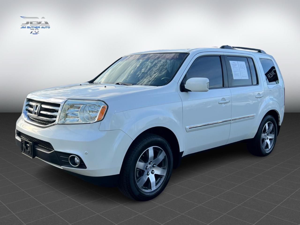 Honda Pilot Touring 2WD 5-Spd AT with DVD 2012