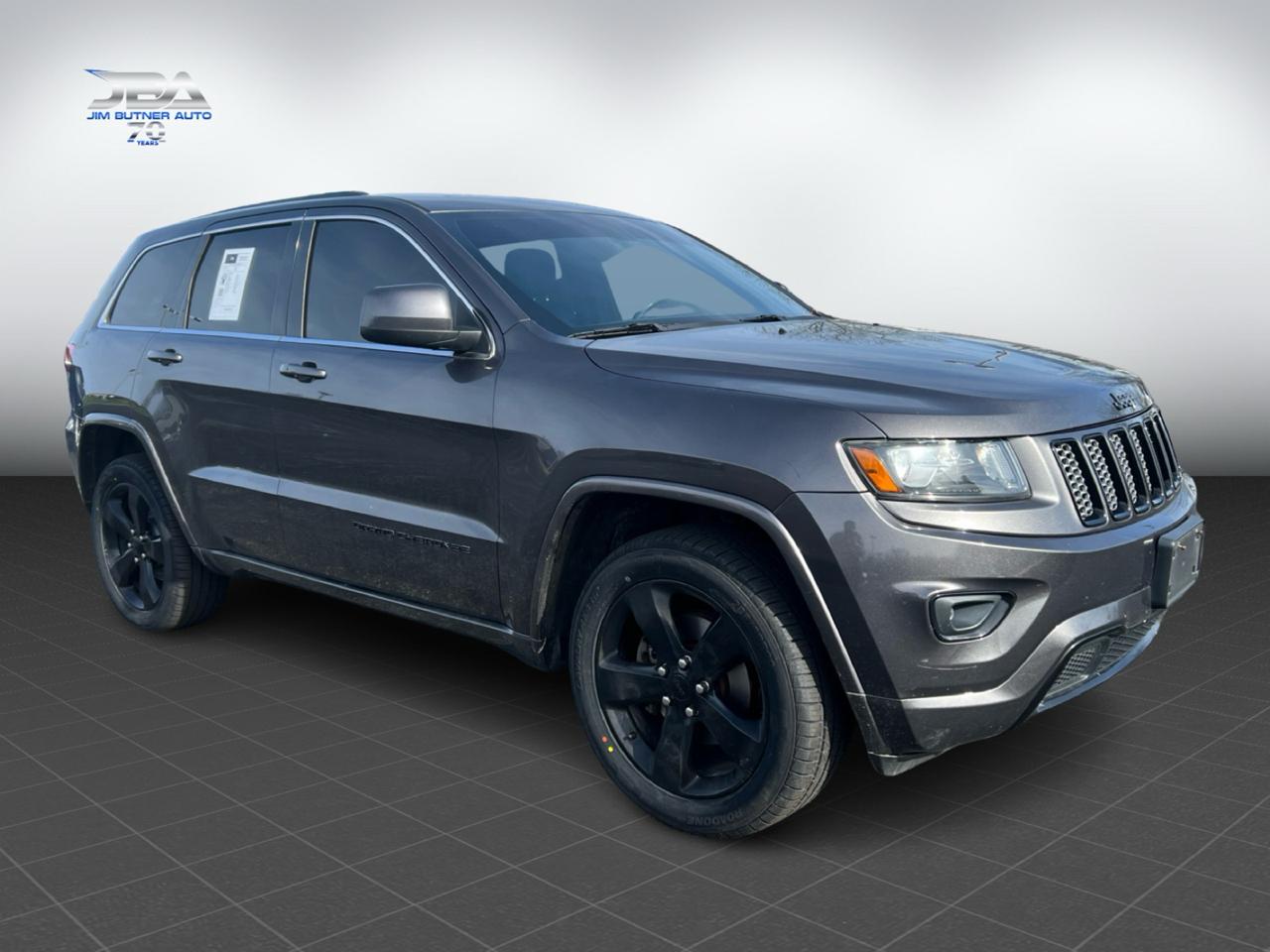 Jeep Grand Cherokee Laredo 4WD 2015