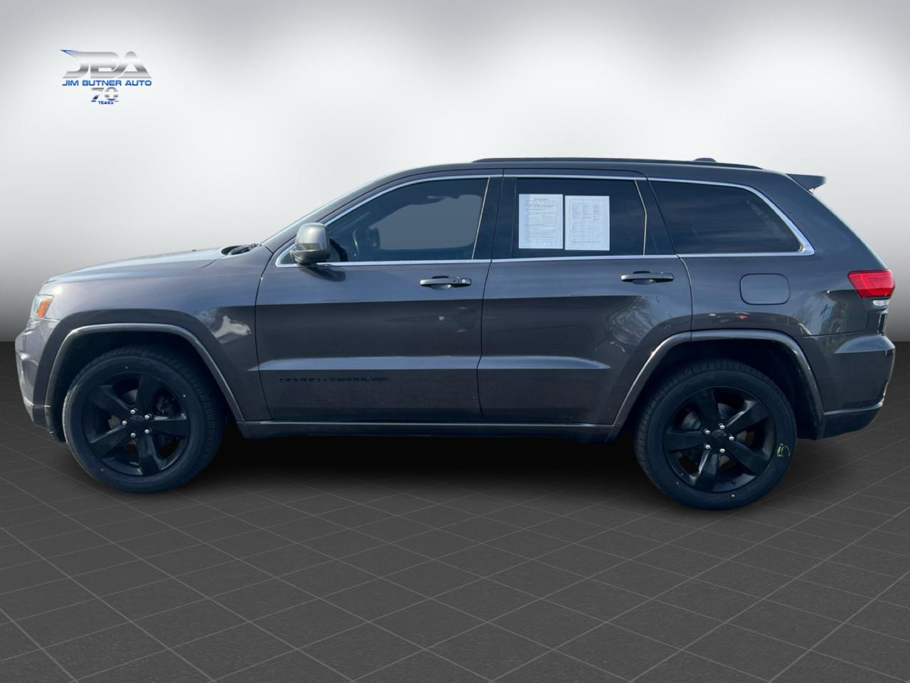 Jeep Grand Cherokee Laredo 4WD 2015