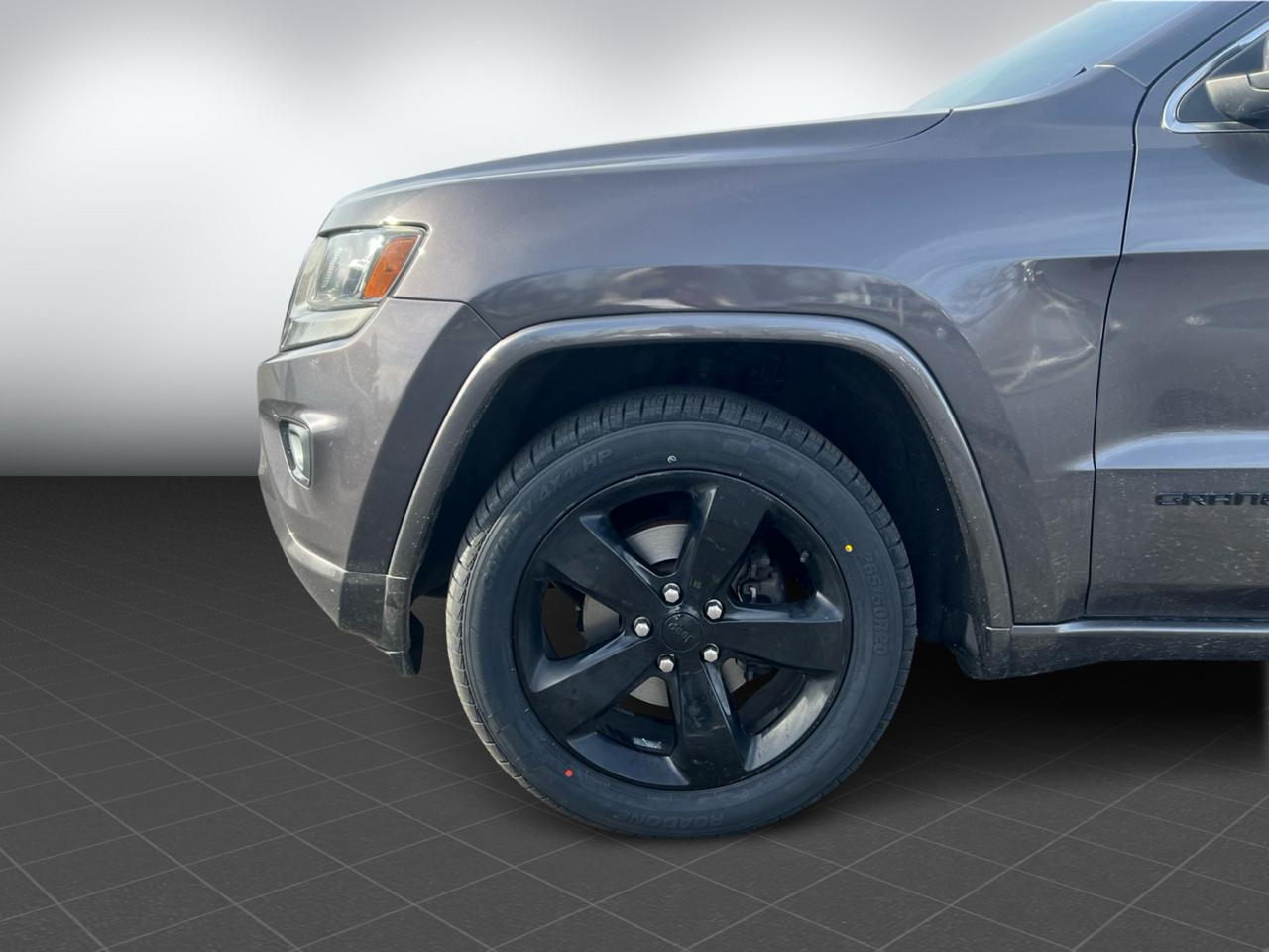 Jeep Grand Cherokee Laredo 4WD 2015