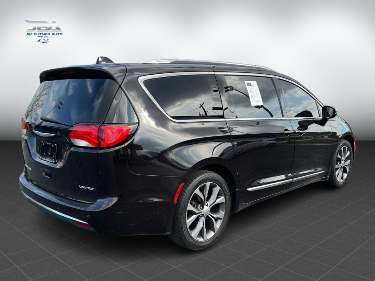 Chrysler Pacifica Limited 2018