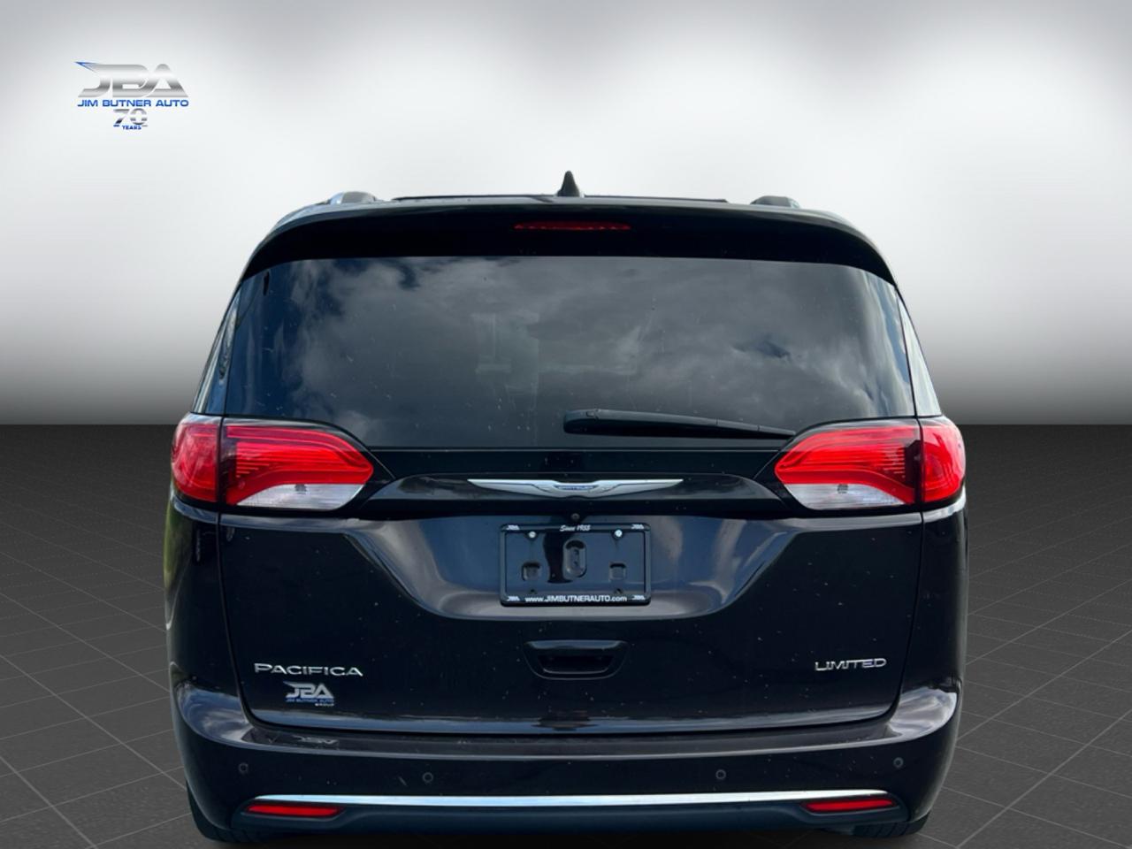Chrysler Pacifica Limited 2018