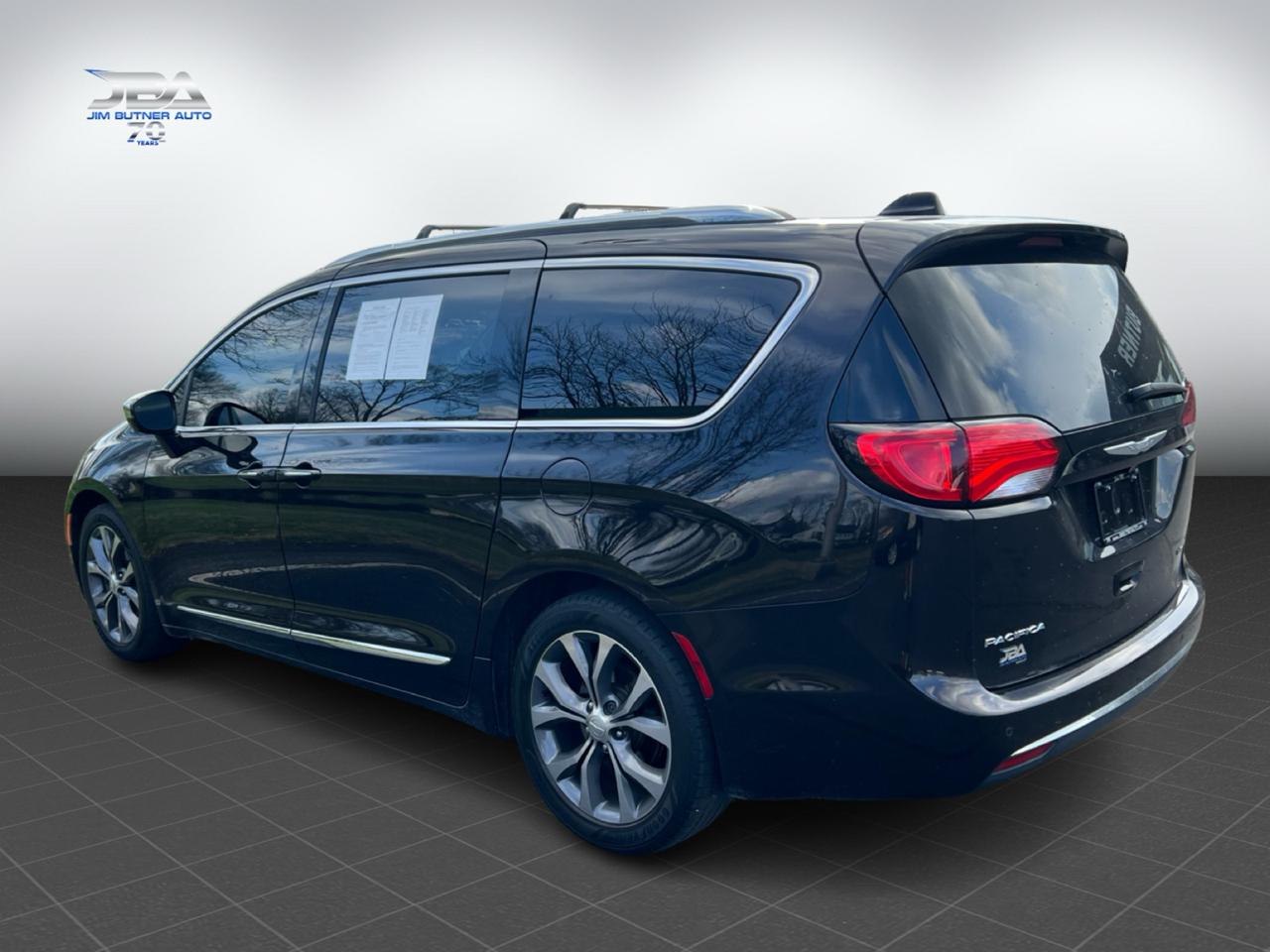 Chrysler Pacifica Limited 2018