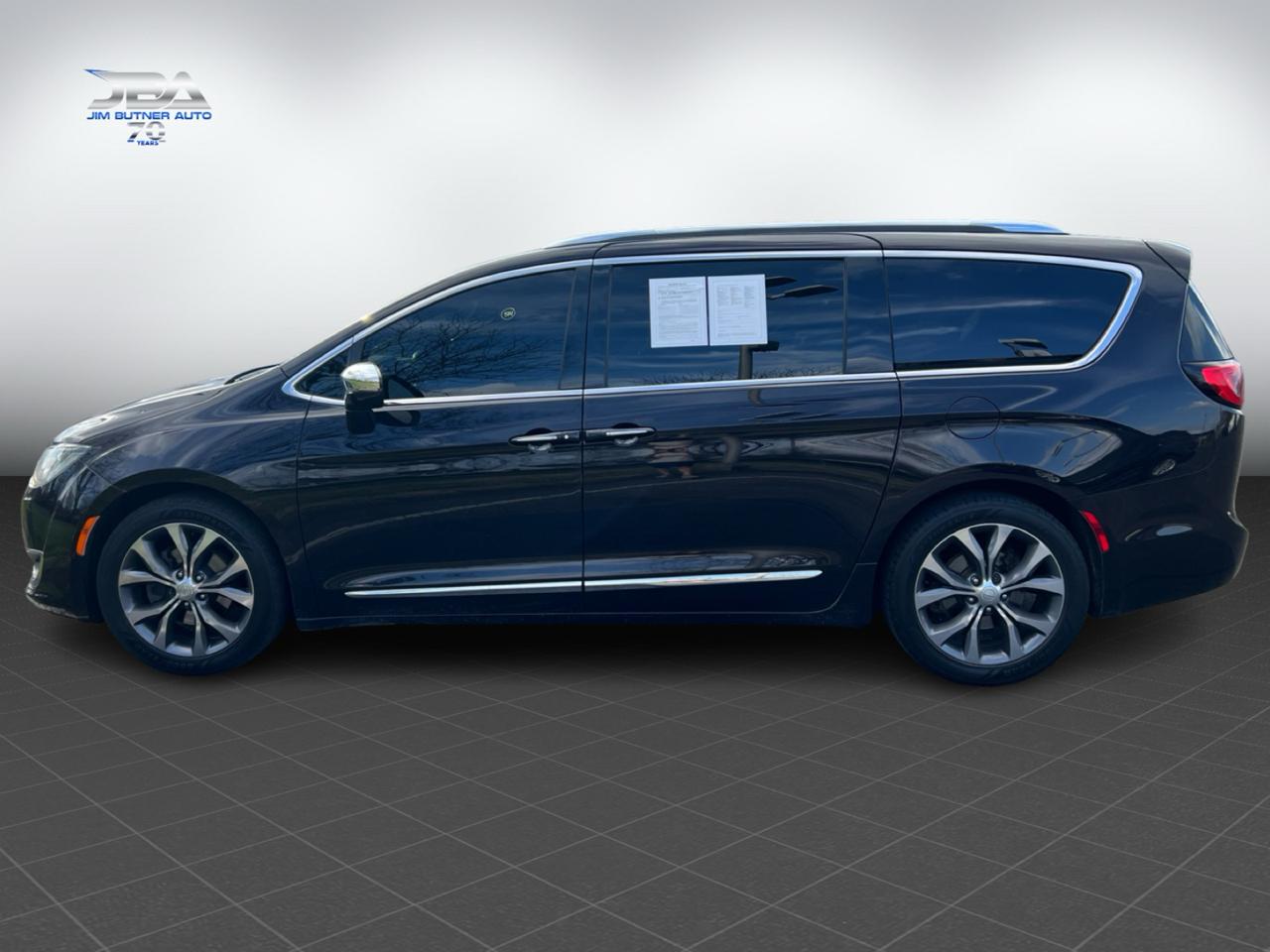 Chrysler Pacifica Limited 2018