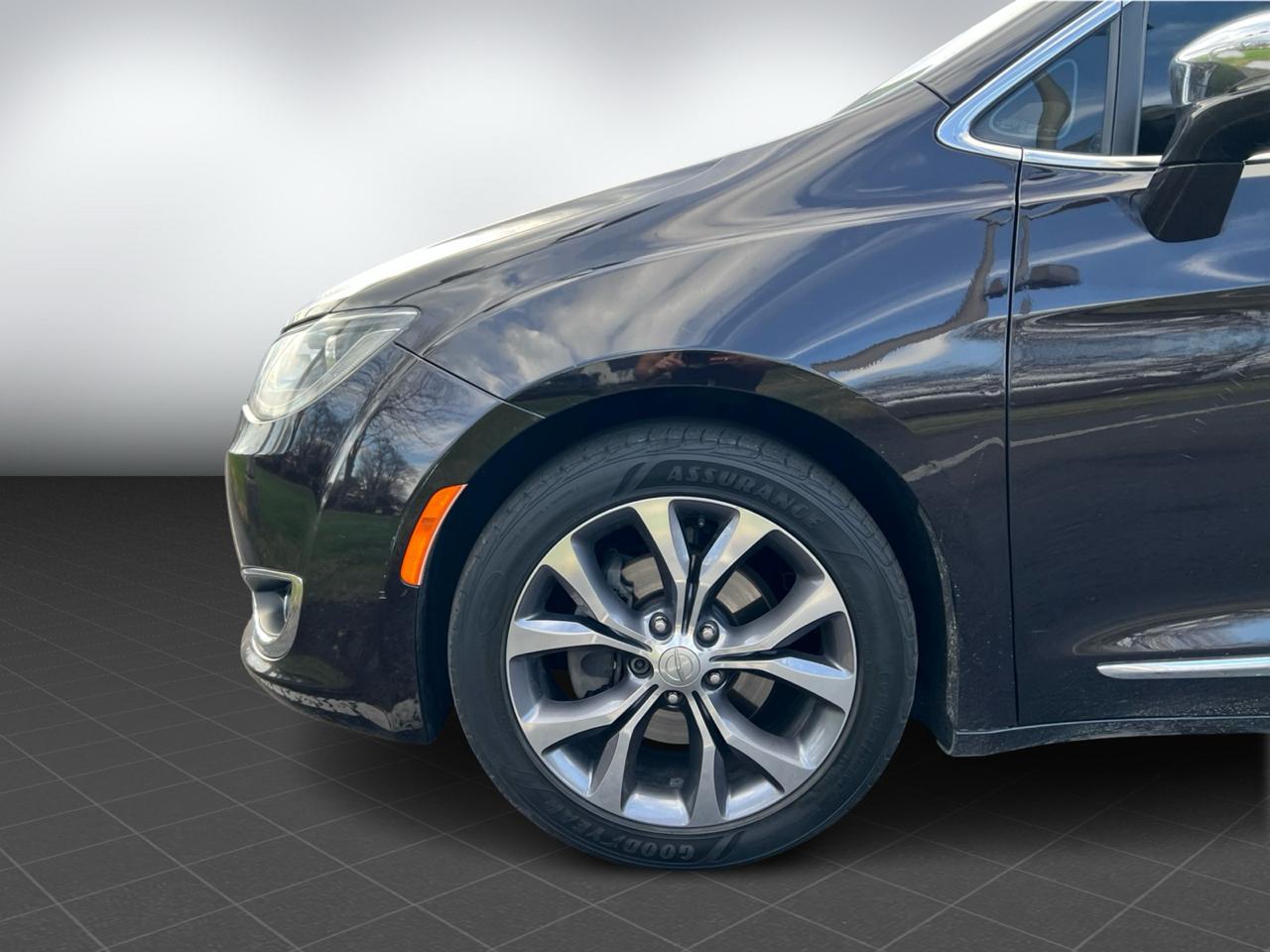 Chrysler Pacifica Limited 2018