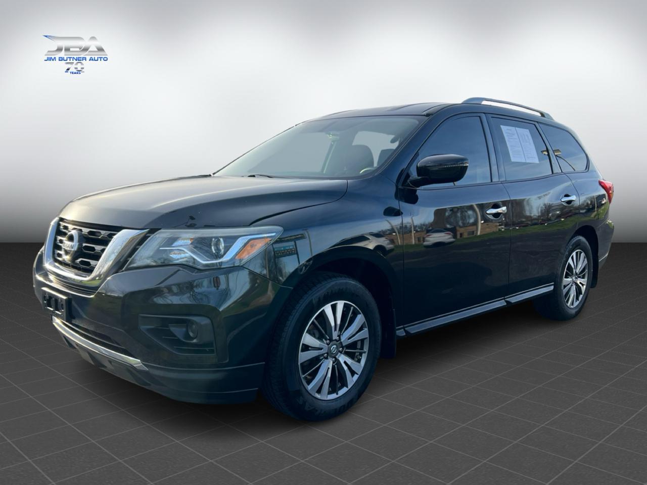 Nissan Pathfinder S 2WD 2017
