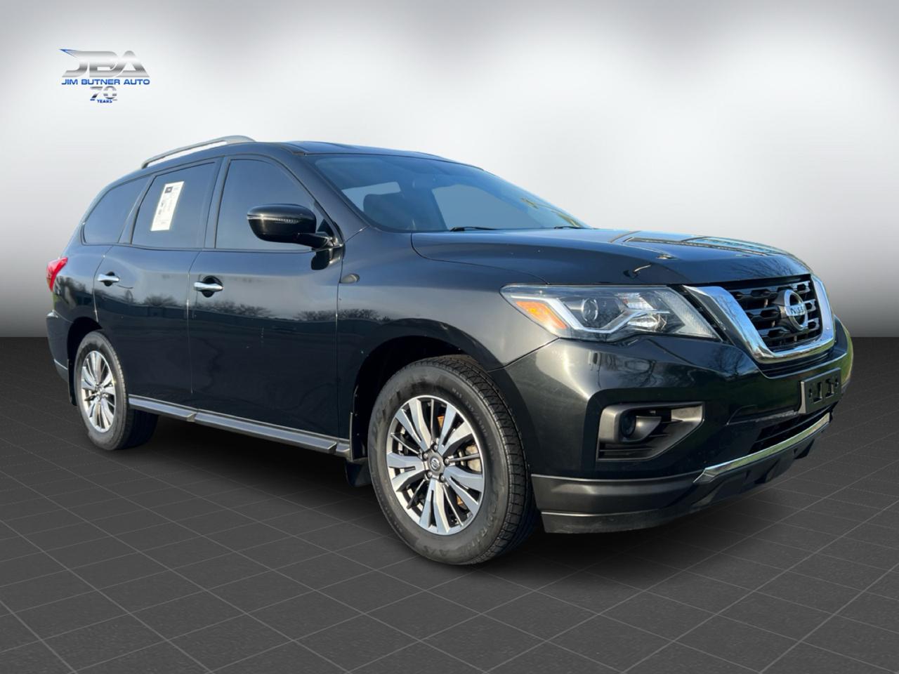 Nissan Pathfinder S 2WD 2017