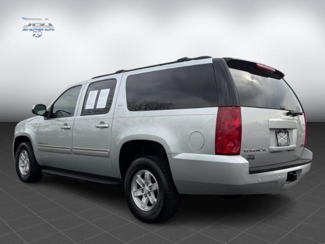 GMC Yukon XL SLT 1/2 Ton 2WD 2014
