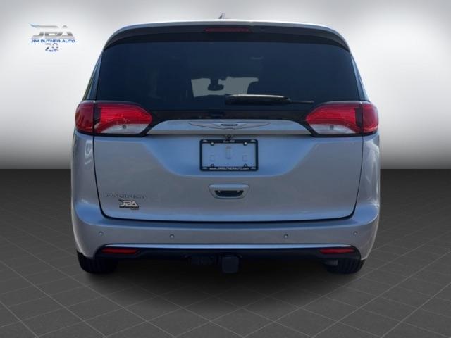 Chrysler Town & Country Touring-L 2015