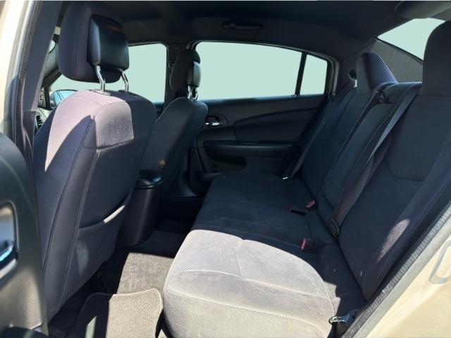 Chrysler 200 LX 2014
