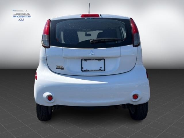 Mitsubishi I-MiEV SE 2012