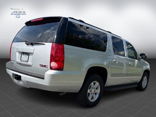 GMC Yukon XL SLT 1/2 Ton 2WD 2014