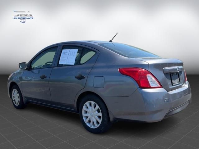 Nissan Versa 1.6 S 5M 2019