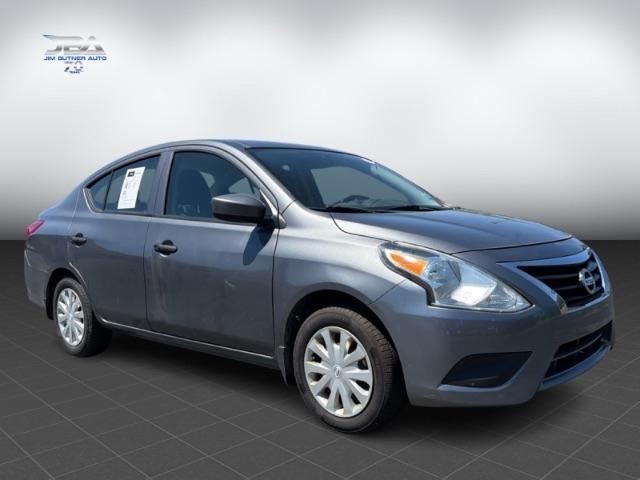 Nissan Versa 1.6 S 5M 2019