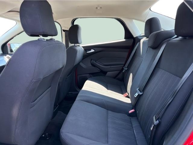 Ford Focus SE Sedan 2017
